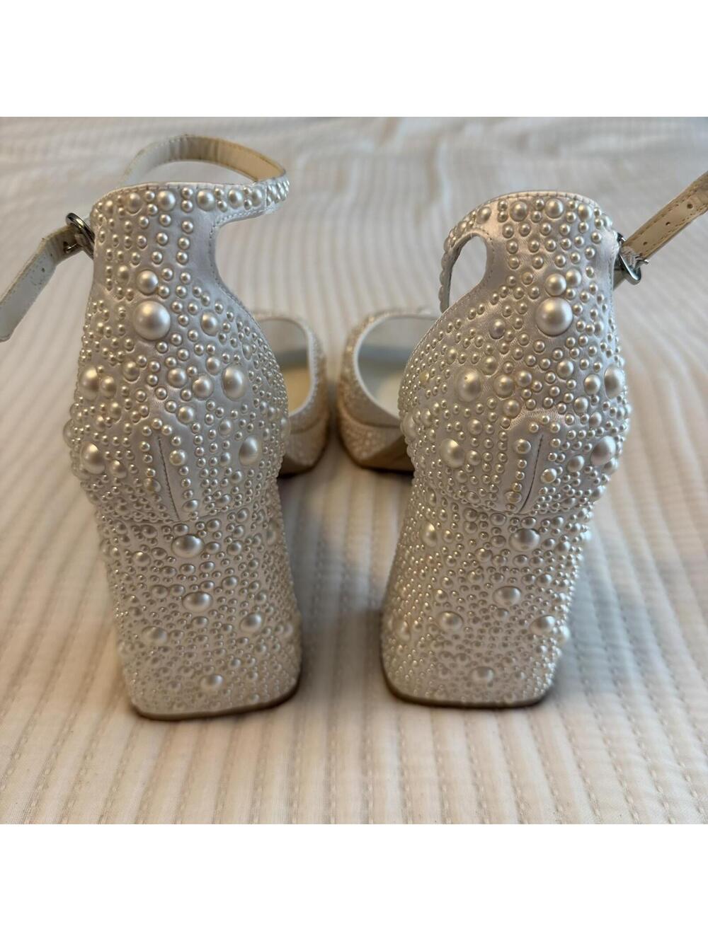 Dolce Vita Pandro Pearl Heels True White Satin - Size 12 Standard Womens - Picture 7 of 9